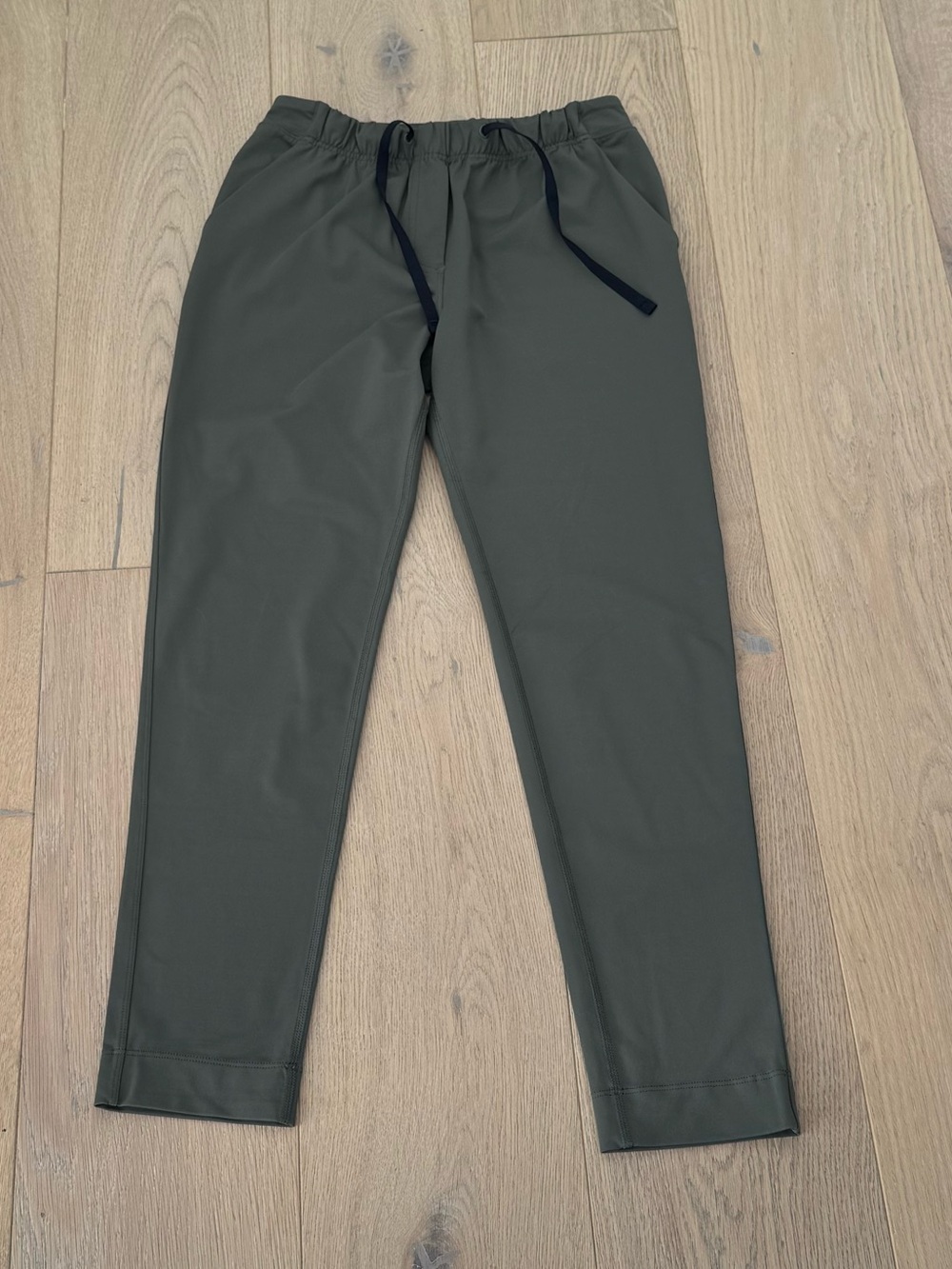 Lululemon Olive Drawstring Performance Pants Straight Leg Size 2